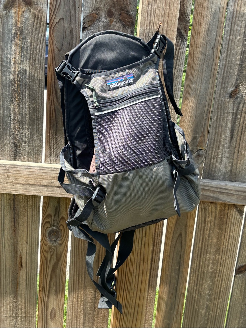 VTG Patagonia Stormfront Fly Fishing Backpack Sage Alpha Green New 2002 Y2K Rare